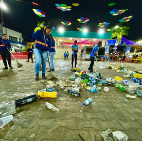 Prefeitura retira mais de 60 toneladas de lixo do local do carnaval de Cruzeiro do Sul nas 4 noites de folia