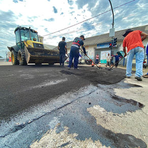 Mesmo com chuvas Prefeitura de Cruzeiro do Sul mantém mais de cinco frentes de serviço no município