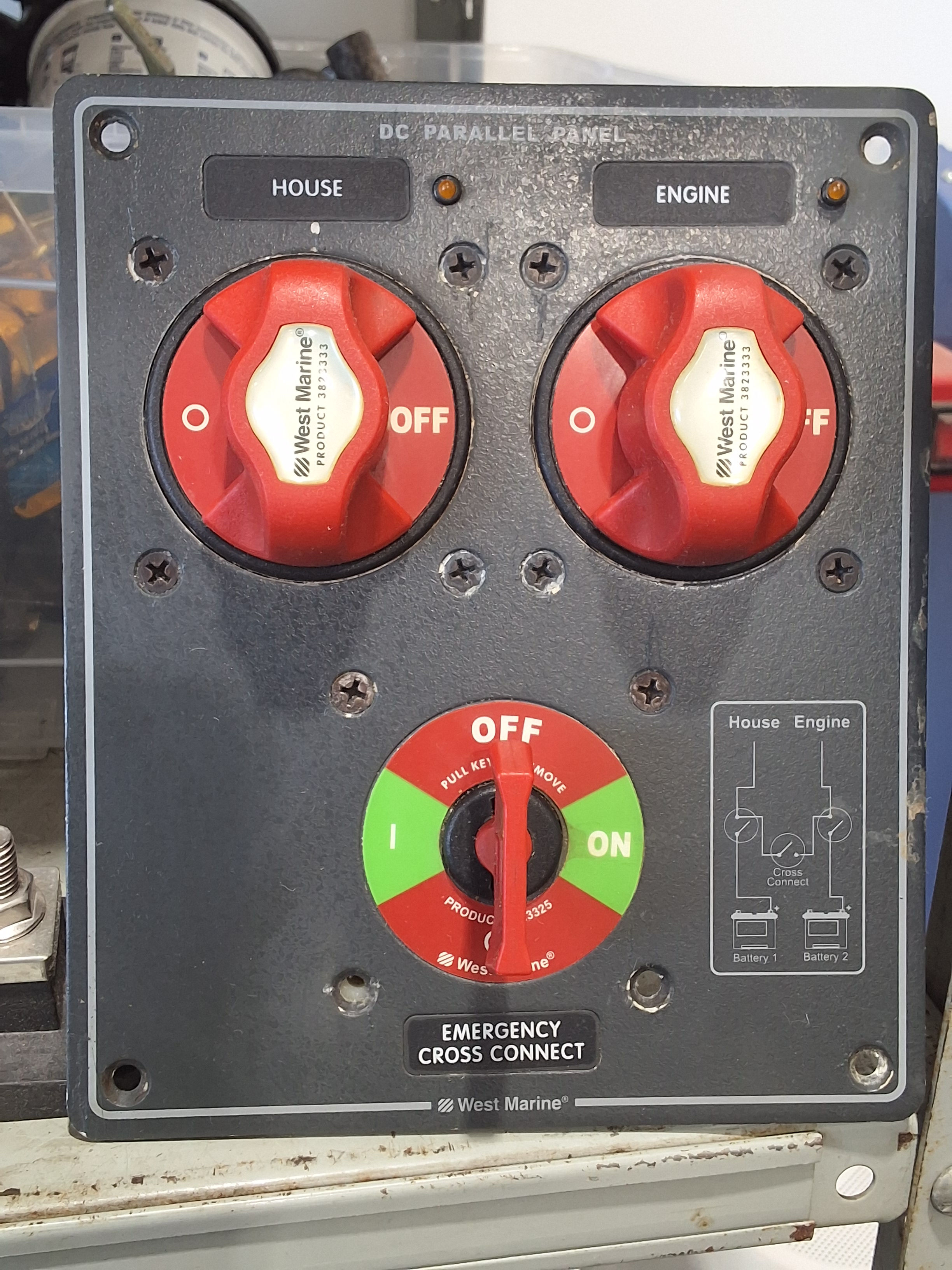 West Marine DC Parallel Panel / Emergency Cross Connect Panel.
