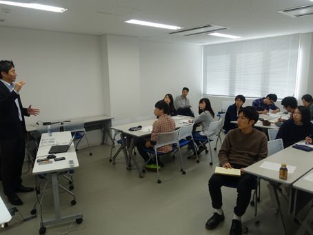 Seminar by a PhD candidate