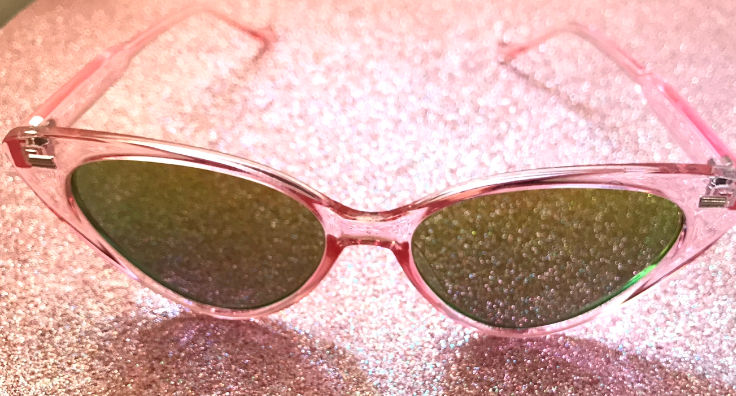 Thumbnail: Super Star Shades