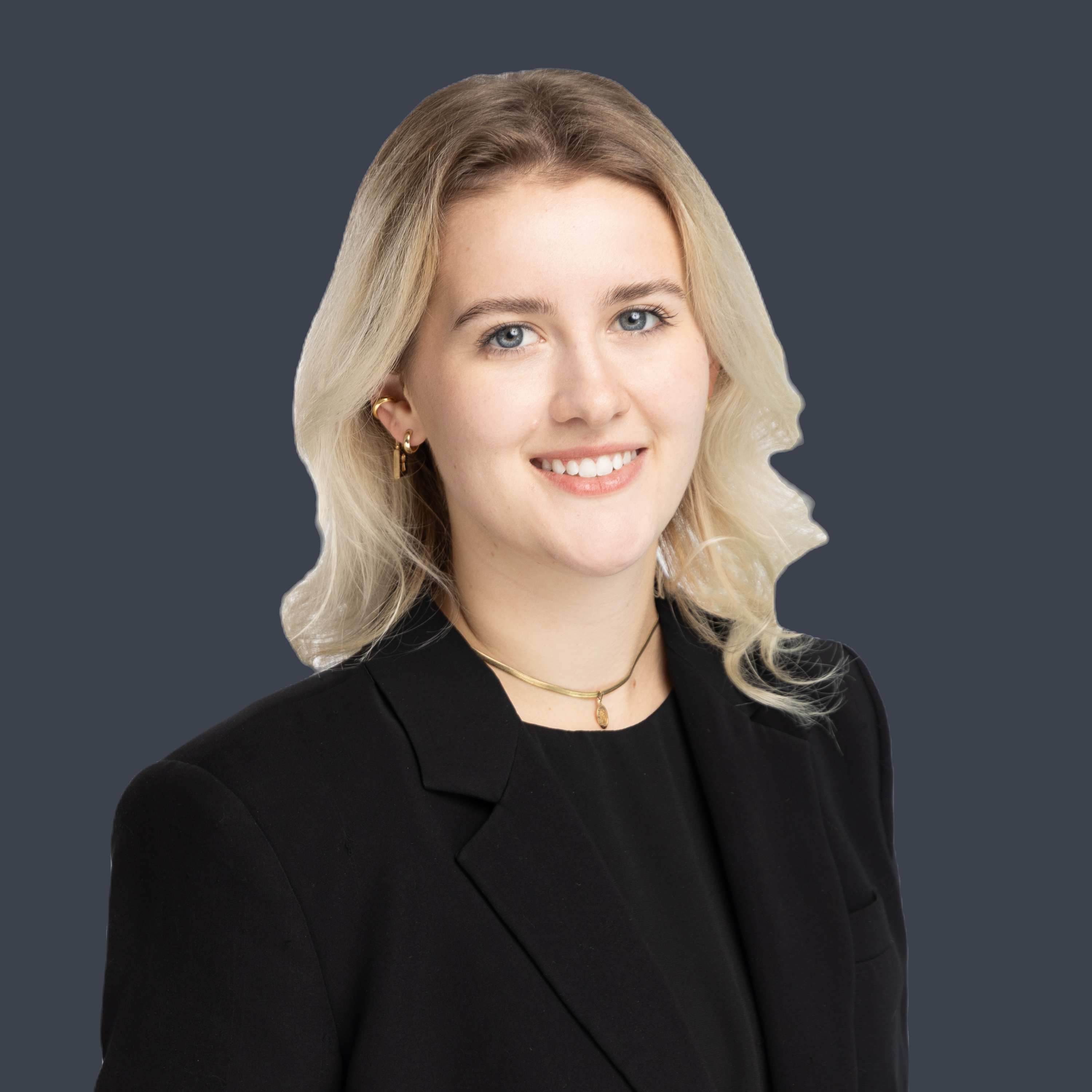 headshot 2023_edited.jpg