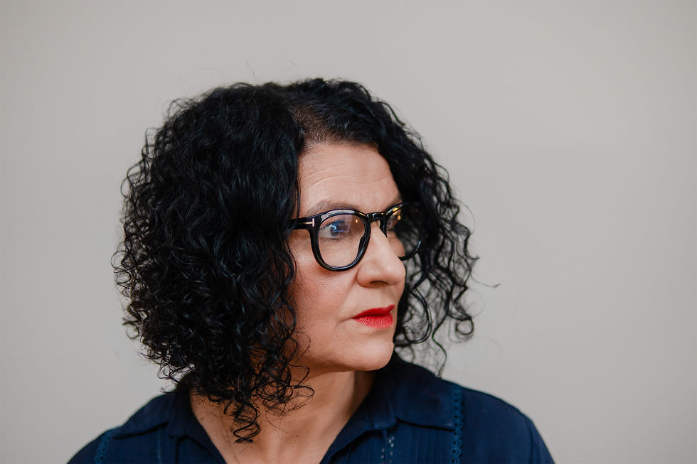 Porträt Sohila Barfi – Coach für somatisches Coaching, Breathwork und Achtsamkeit in Berlin
