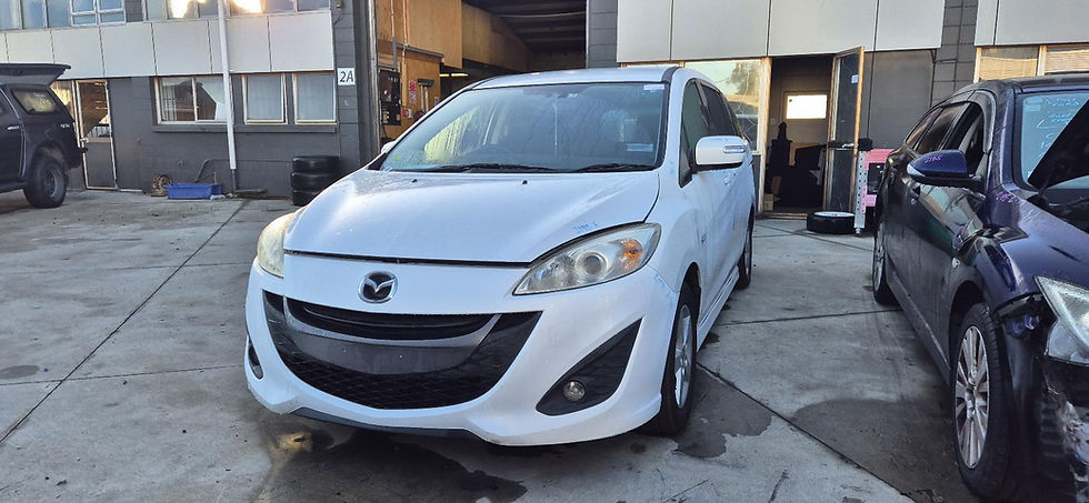 2013 Mazda Premacy Skyactiv Automatic (2)