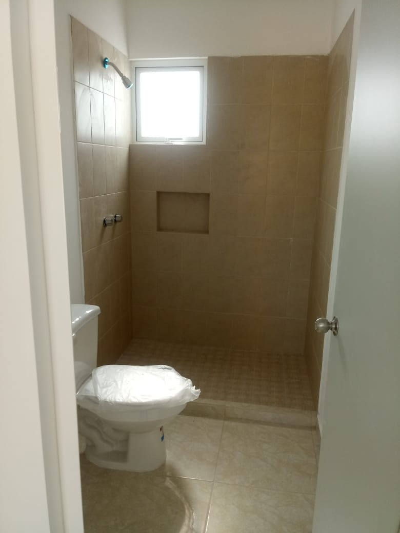 Miniatura: Se vende casa en privada La Perla, Perisur