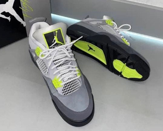 Thumbnail: Quality Sneakers for Men and Women