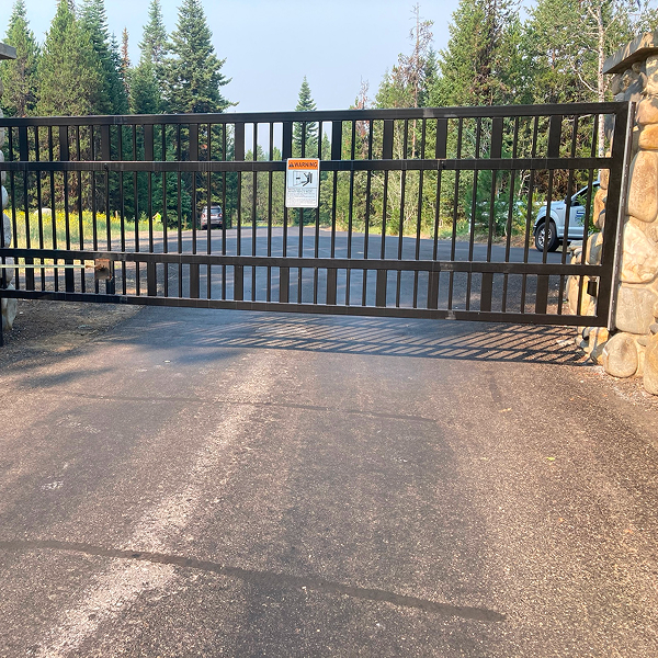 mm-gates.jpg