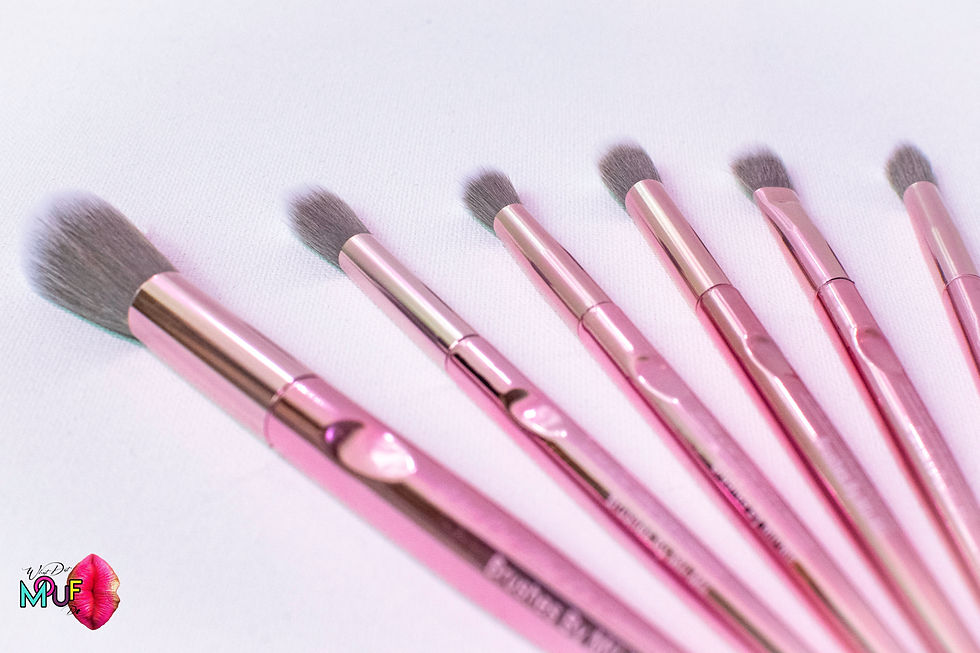 Thumbnail: Makeup Brush Set