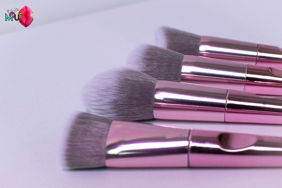 Thumbnail: Makeup Brush Set