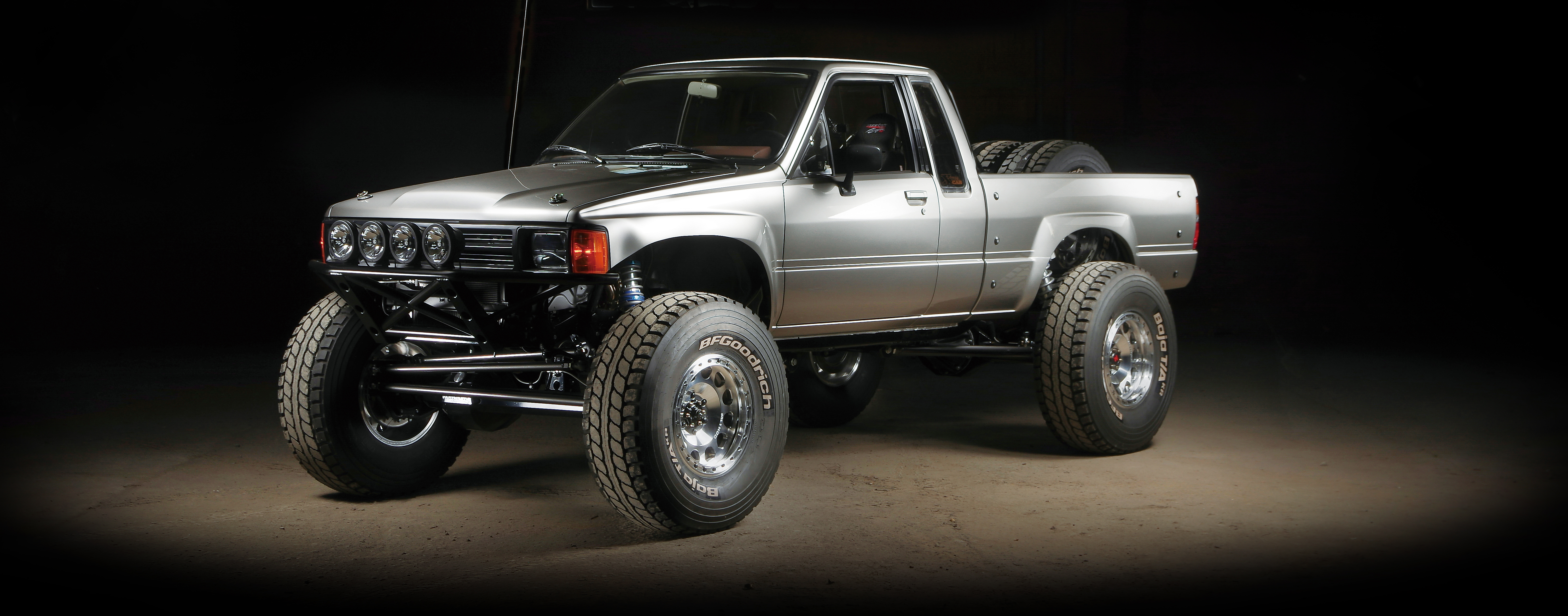 新型ハイラックス系パーツ | Garage Miniz