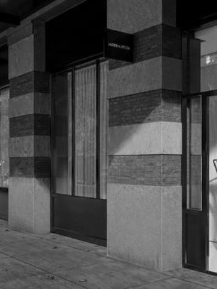 JADERALMEIDA INAUGURA PRIMEIRO SHOWROOM NOS EUA