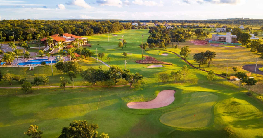 TERRAS DO GOLFE: O LUXO DE RESPIRAR EM PAZ