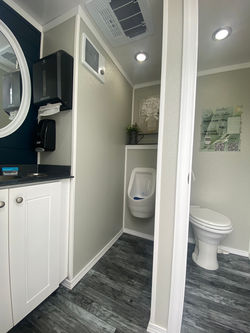 4 stall interior