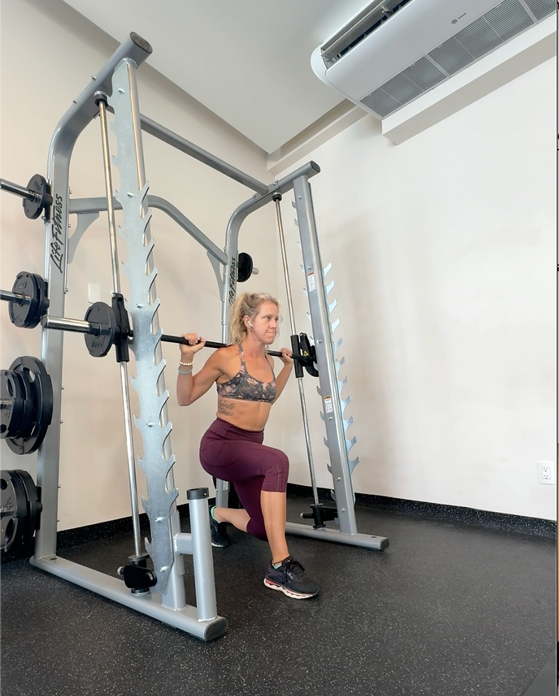 Jenny Barbell split squat.PNG