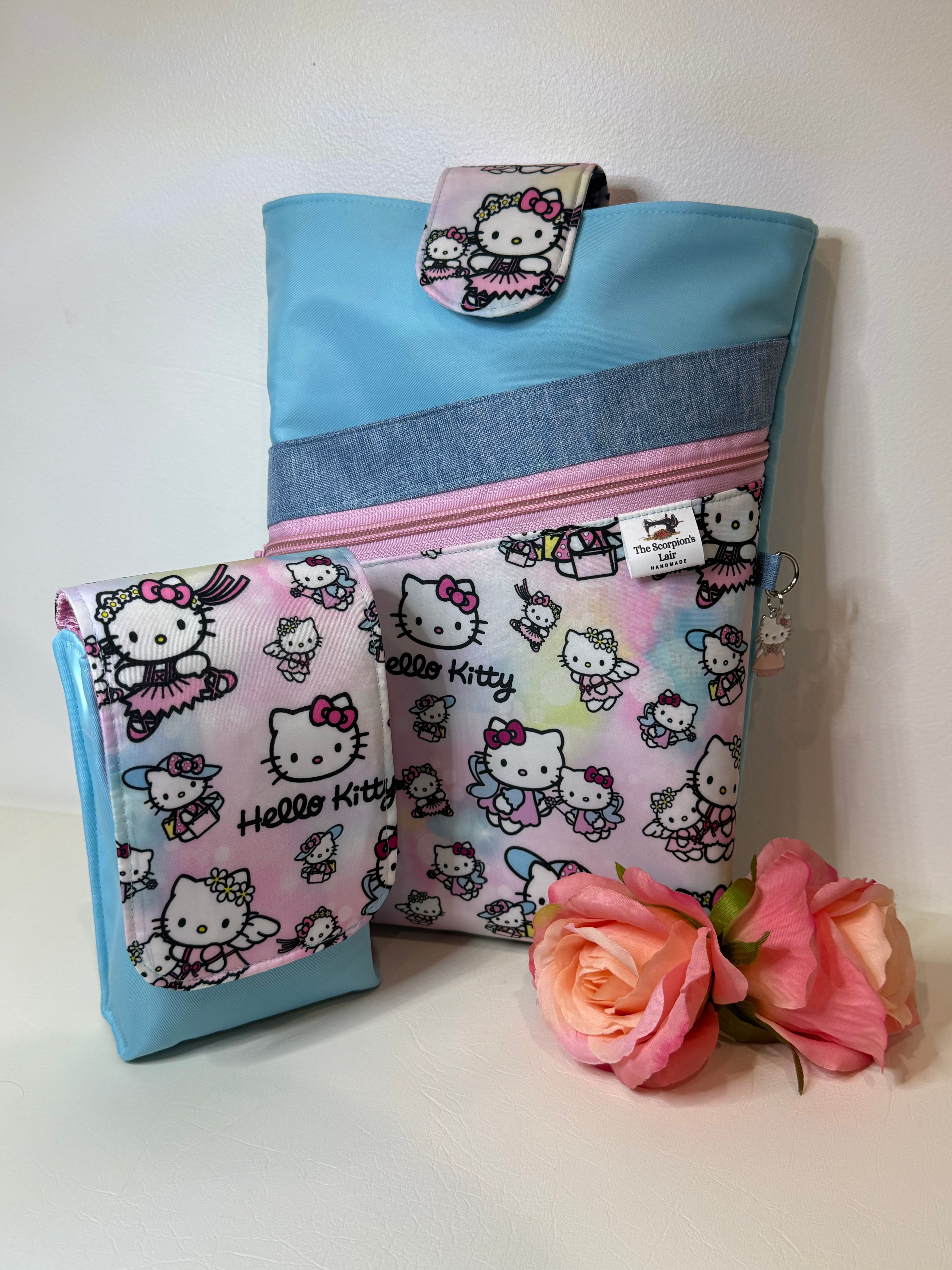 Hello Kitty Book Sleeve& Sunnies Sleeve