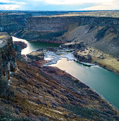 Snake River Canyon scenic photo showcasing local advertising focus