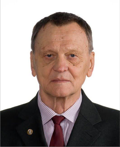 портрети аее.jpg