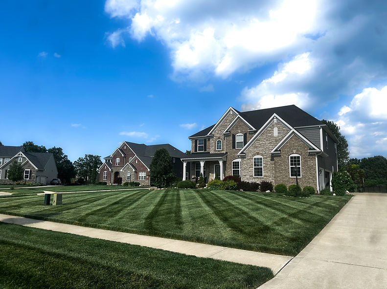 Lawn Maintenance in Lorain, Medina, and Cuyahoga Counties