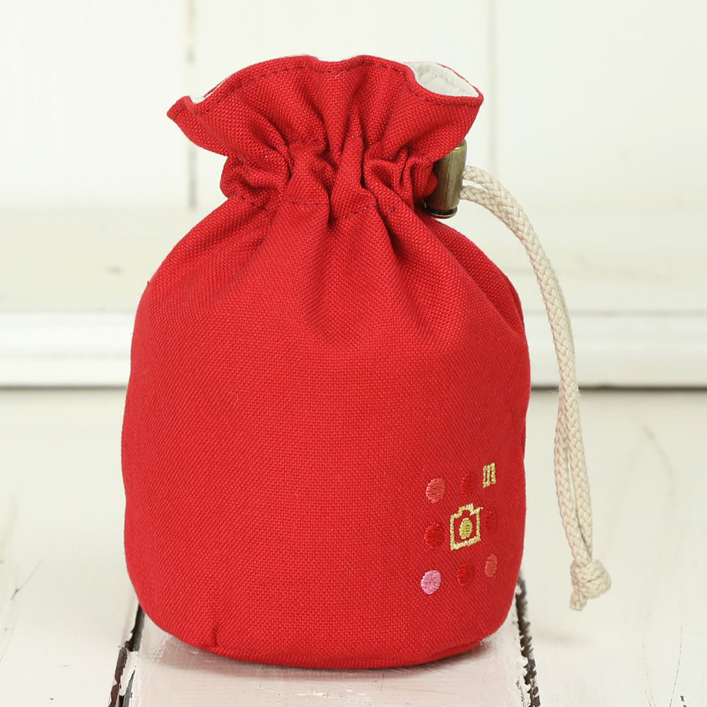 Lens pouch /S size/Needlework red