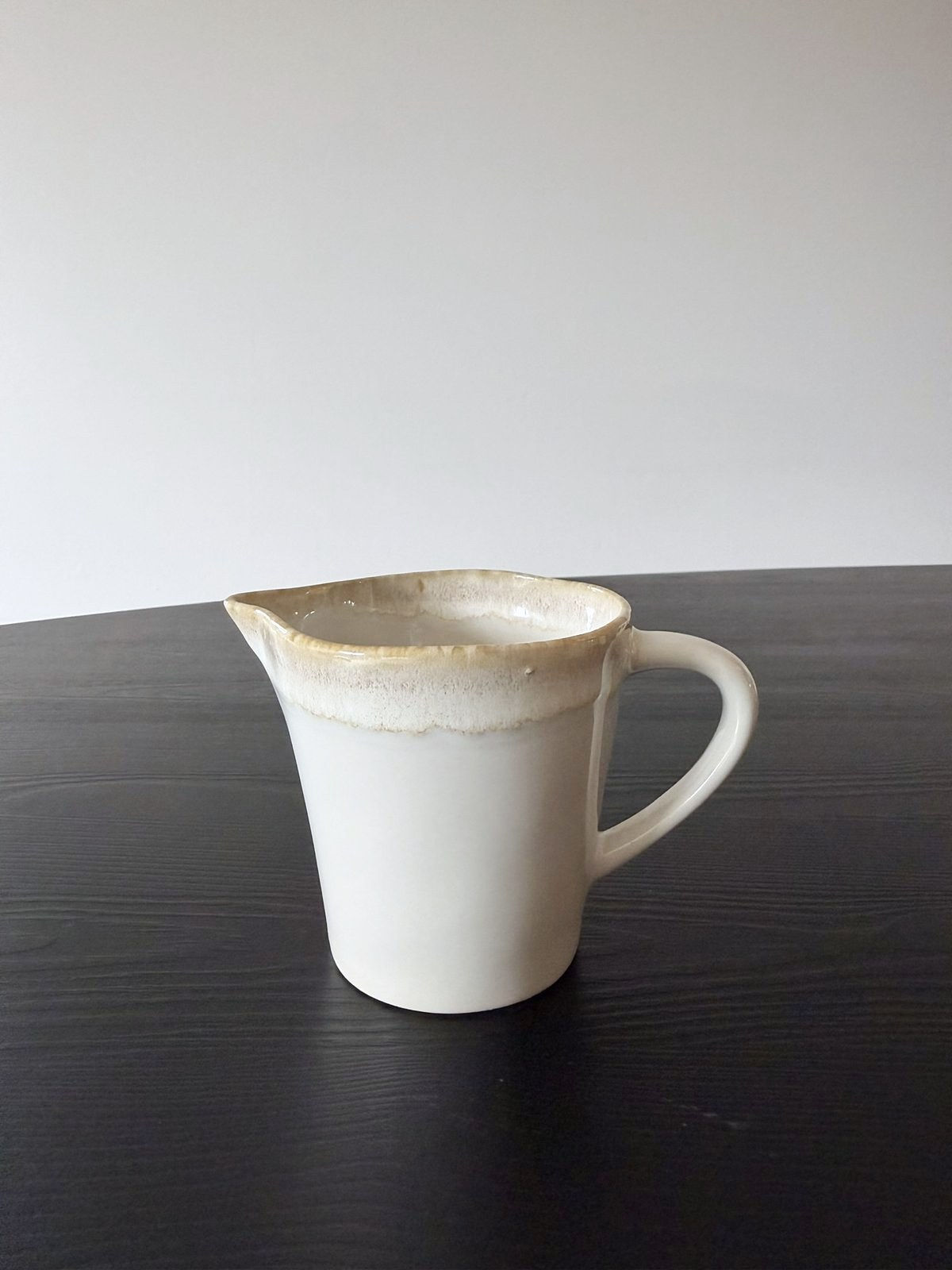 Witte stoneware melkkan 21 cl