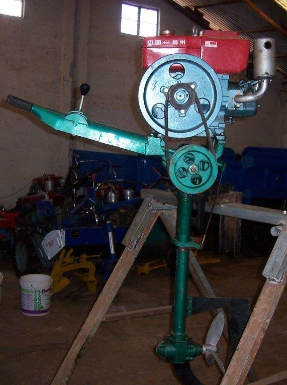 Outboard diesel motors
