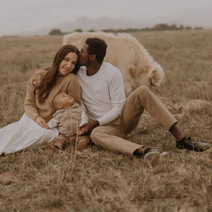 What to Wear for Fall Photos (Without Looking Like a Lumberjack)