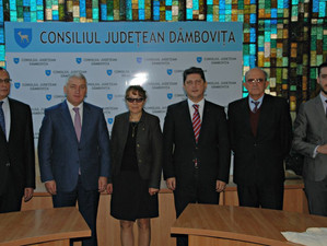 Preşedintele UNESCO Community din Paris, în vizită la CJ Dâmboviţa
