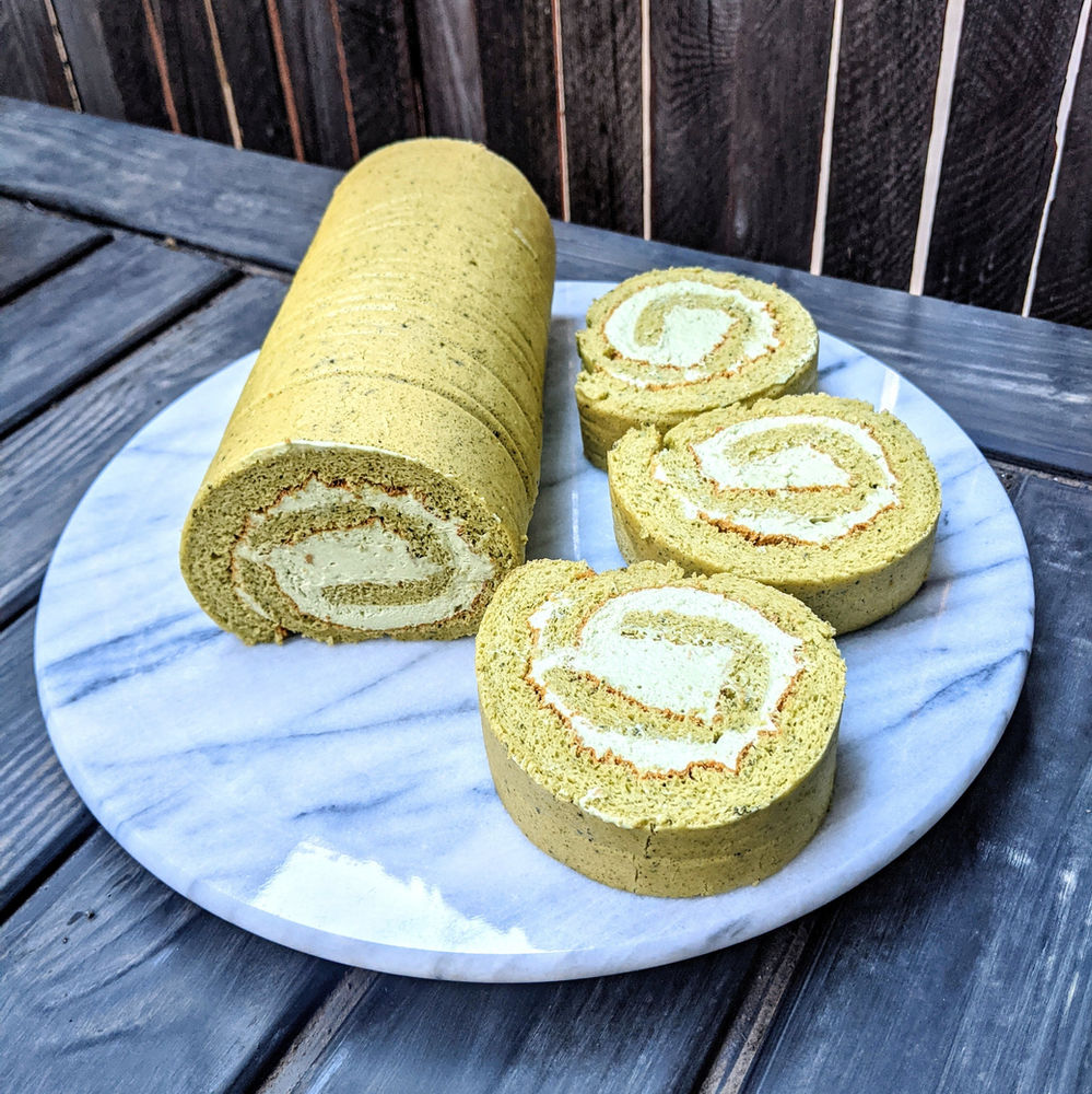 Matcha Swiss Roll