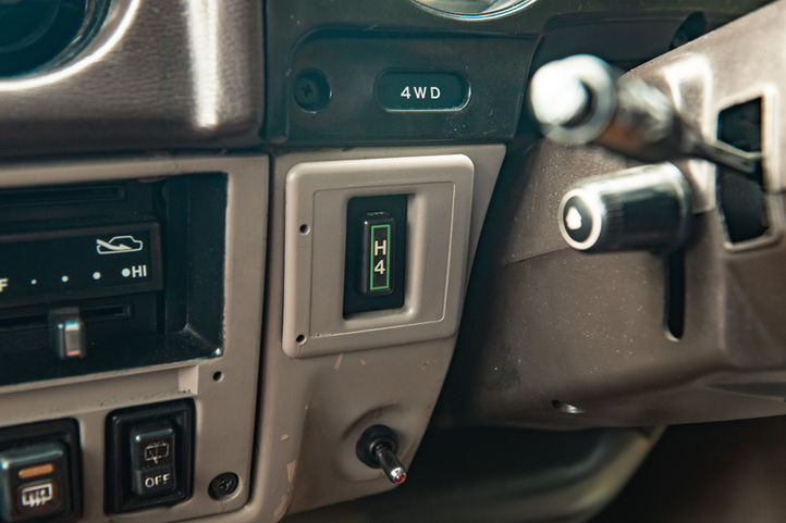 Toyota Land Cruiser HJ60 | Classic Motorworks Singapore | Singapore's Only Classic & Vintage Car Dealership | Restoration Management | One-Stop Service Provider | Buy Sell Vintage Classic Cars Singapore