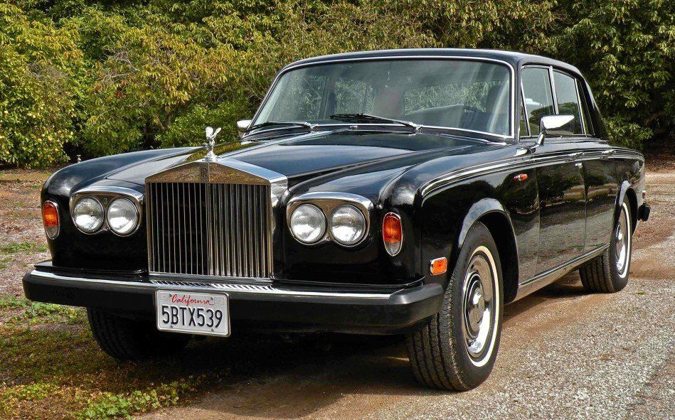 Rolls Royce Silver Shadow II | Classic Motorworks Singapore | Singapore's Only Classic & Vintage Car Dealership | Restoration Management | One-Stop Service Provider | Buy Sell Vintage Classic Cars Singapore