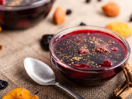 ¿QUÉ ES LA MAZAMORRA MORADA Y PORQUE ES IMPORTANTE EN PERÚ?