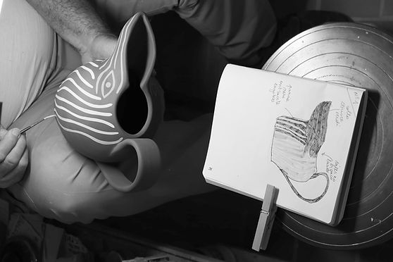 Mimo vestita liliGayman2174_edited.jpg