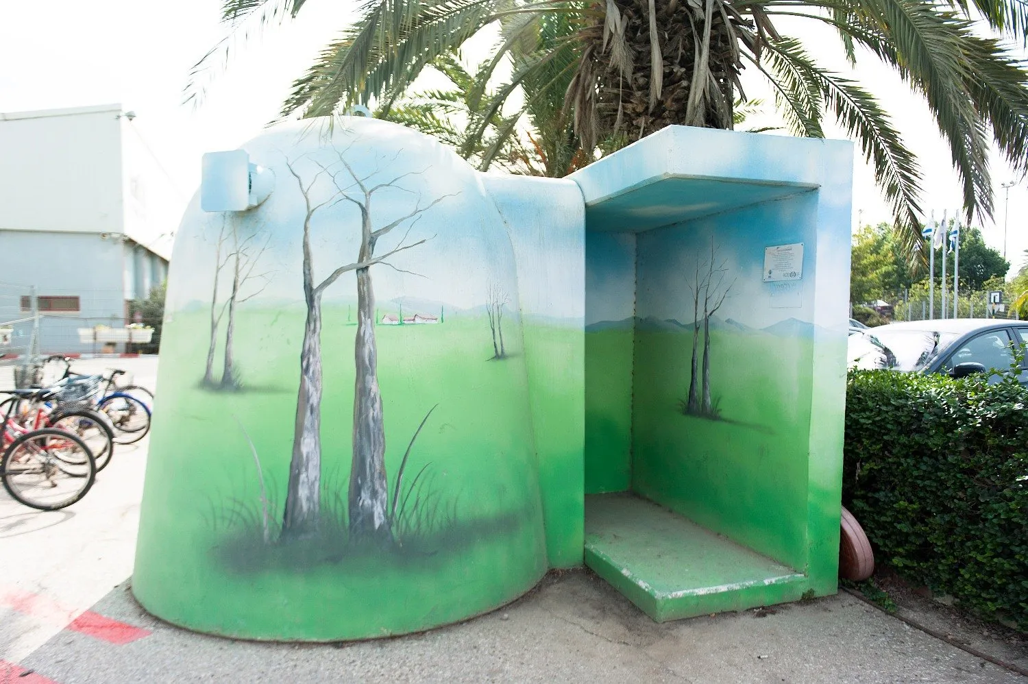 cuboid shelter doorless.webp