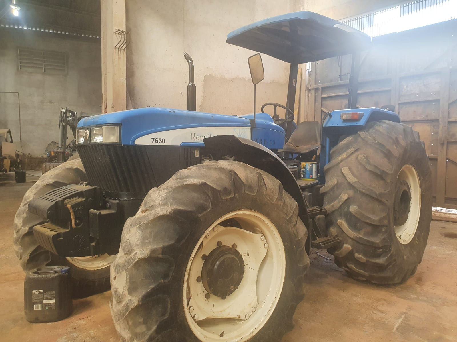 Trator agrícola New Holand 7630 2013