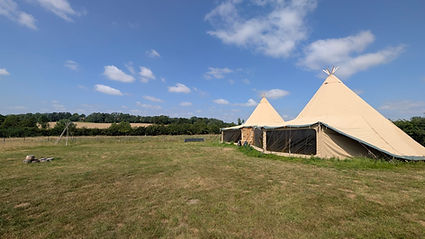 Teepee & surrounding area
