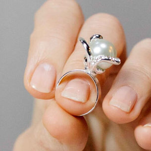 The reason you should choose a Pearl Ring Never Goes Out of Fashion