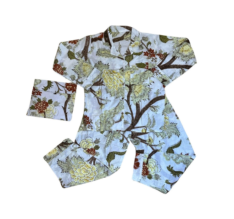 Free in Nature-White