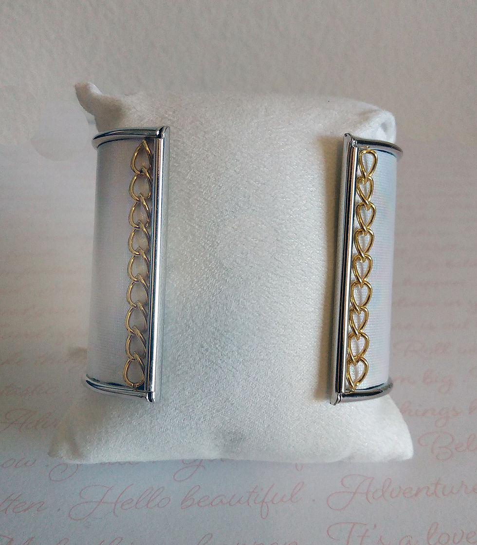 Thumbnail: Angel Cuff