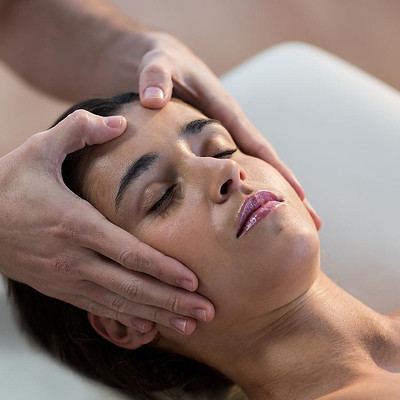 Massage crânien de 30 min chez Mathilde Villette Relax