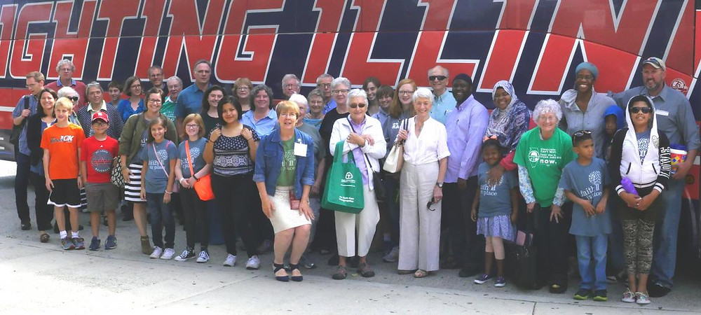 Central Illinois arrived on a bus at The Field Museum!