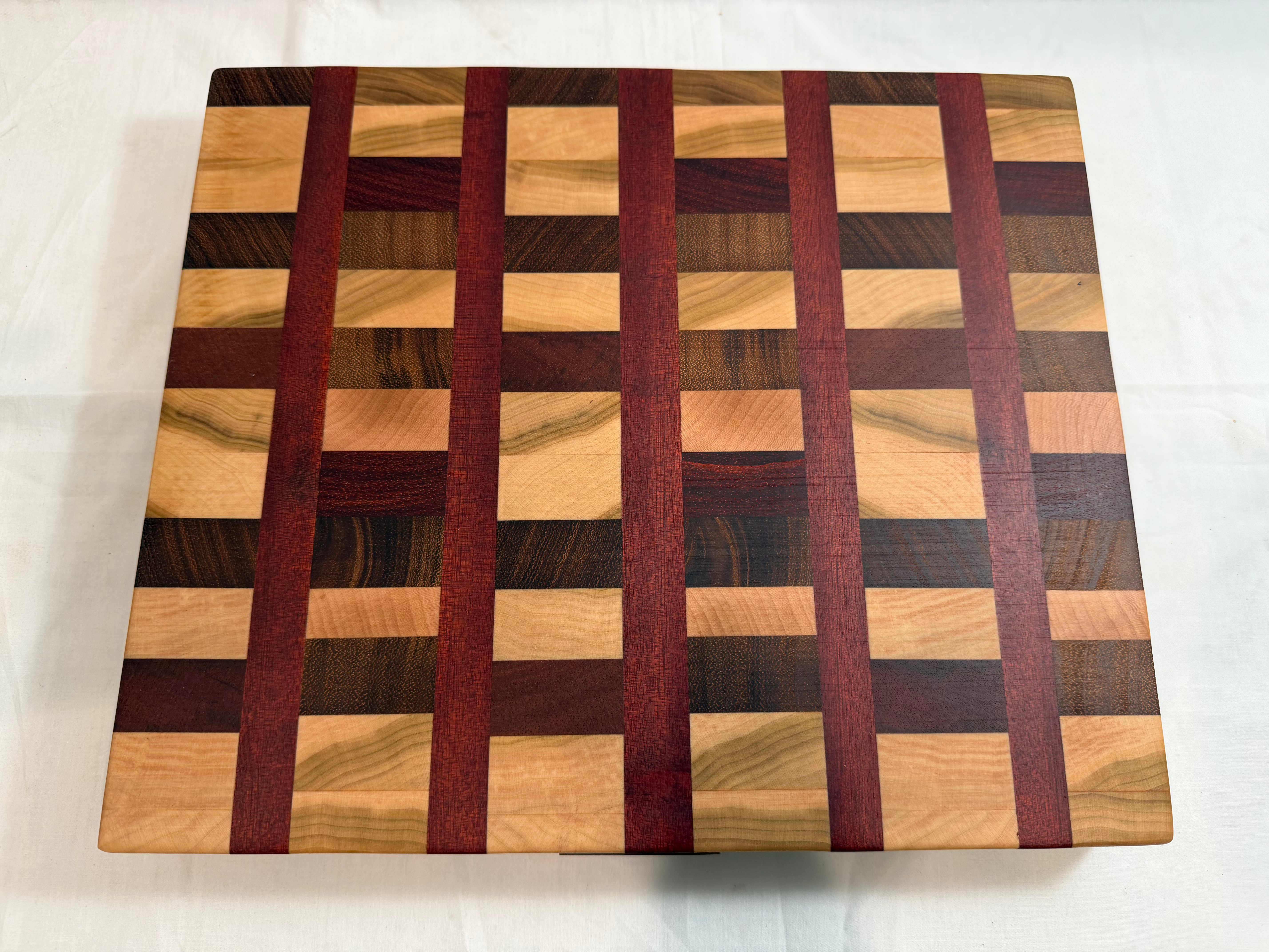 Walnut, Red Oak, Padauk & Hard Maple Wood Cutting Charcuterie
