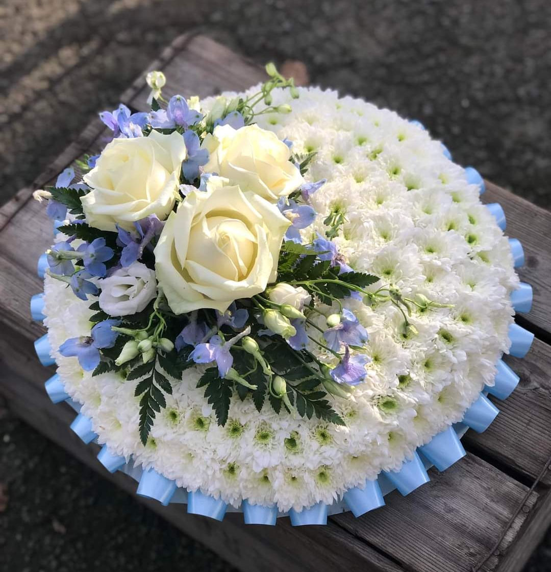 White based funeral posy pad