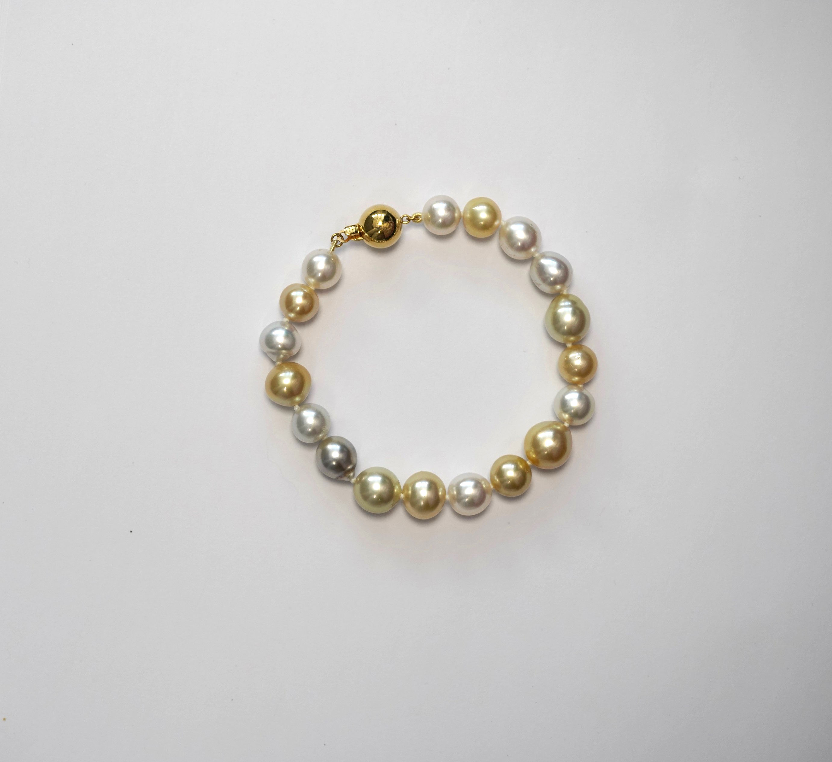 #5911SS  9-11mm Southsea Pearl Bracelet