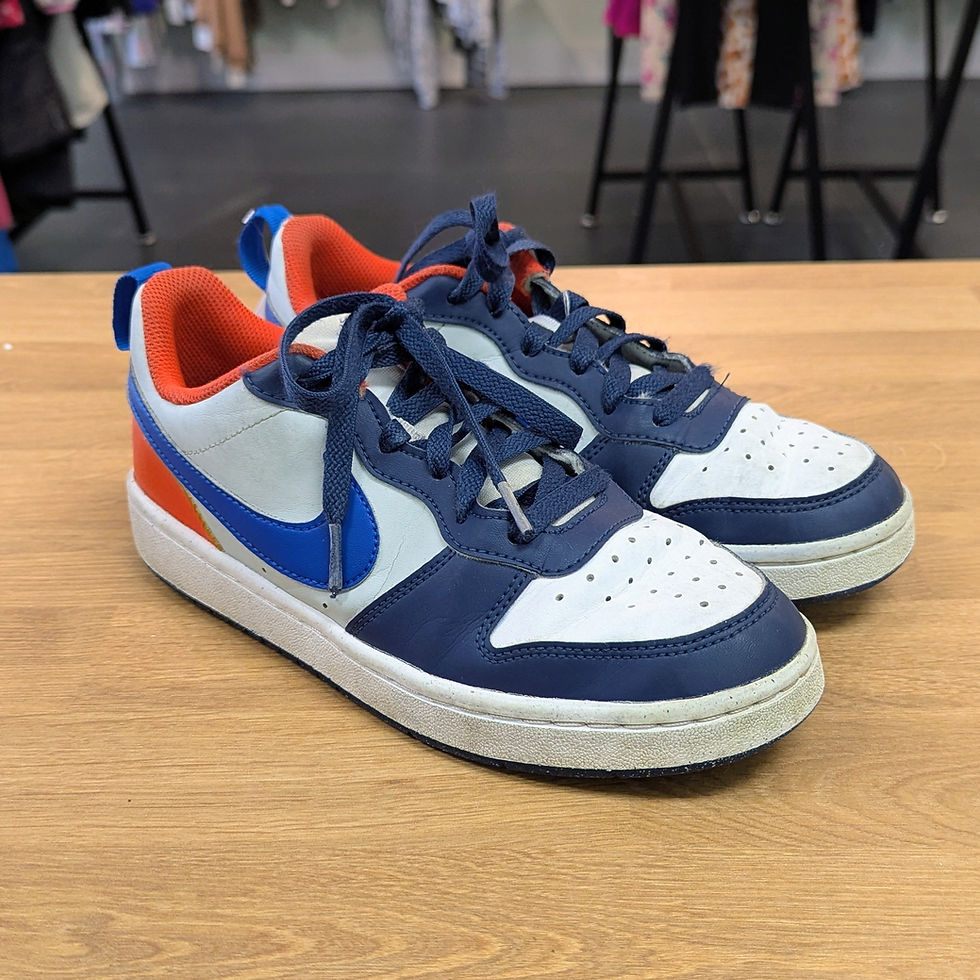 Nike Court Borough Sz 5.0