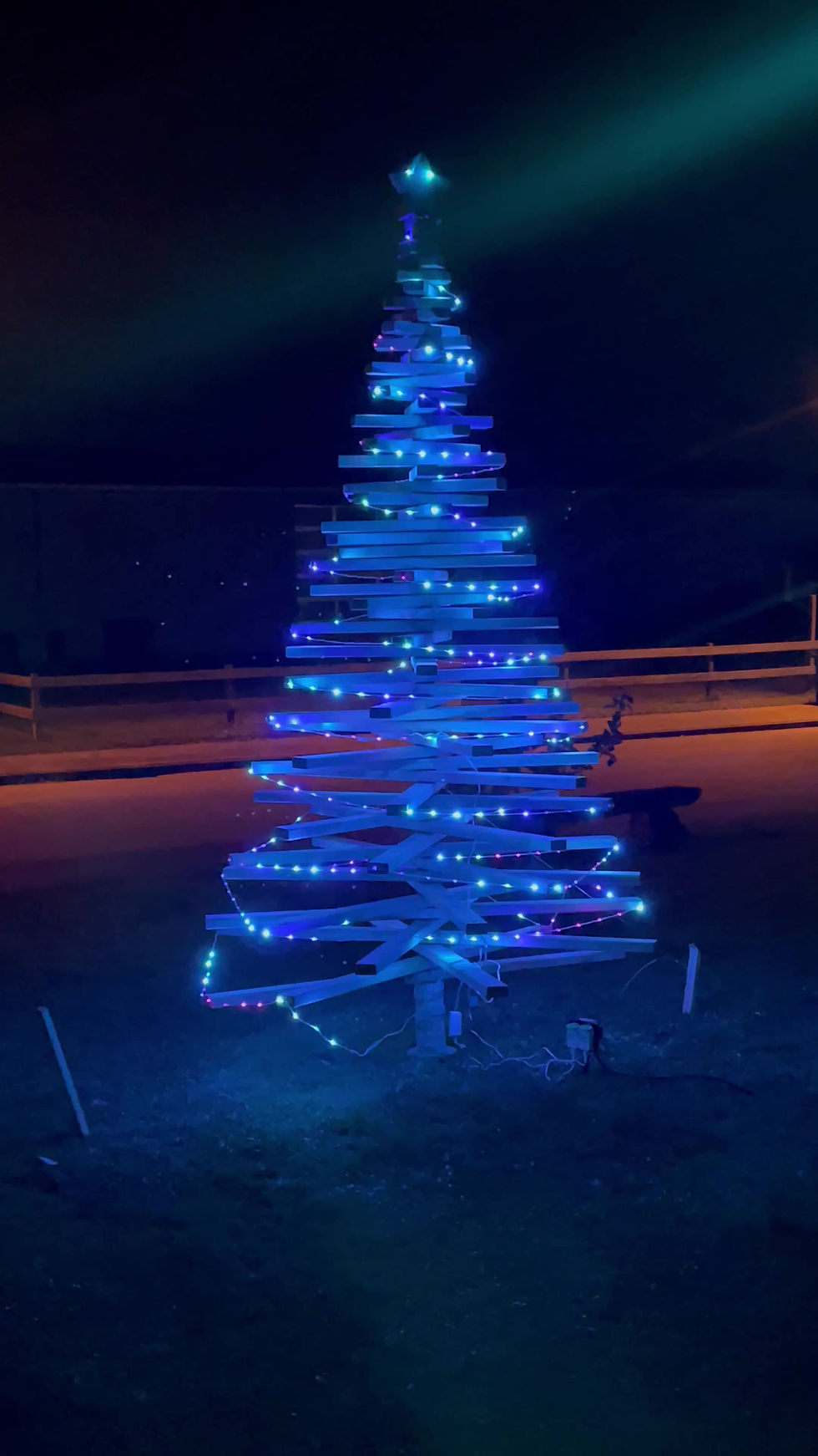 Miniaturbild: Nachhaltiger Weihnachtsbaum 120cm - 350cm handgefertigt aus Holz