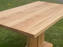 Holzdesigns auf Kundenwunsch; Holztisch ; Handgefertigte Einzelstücke; Möbel ; Hängelampe; Eiche; in