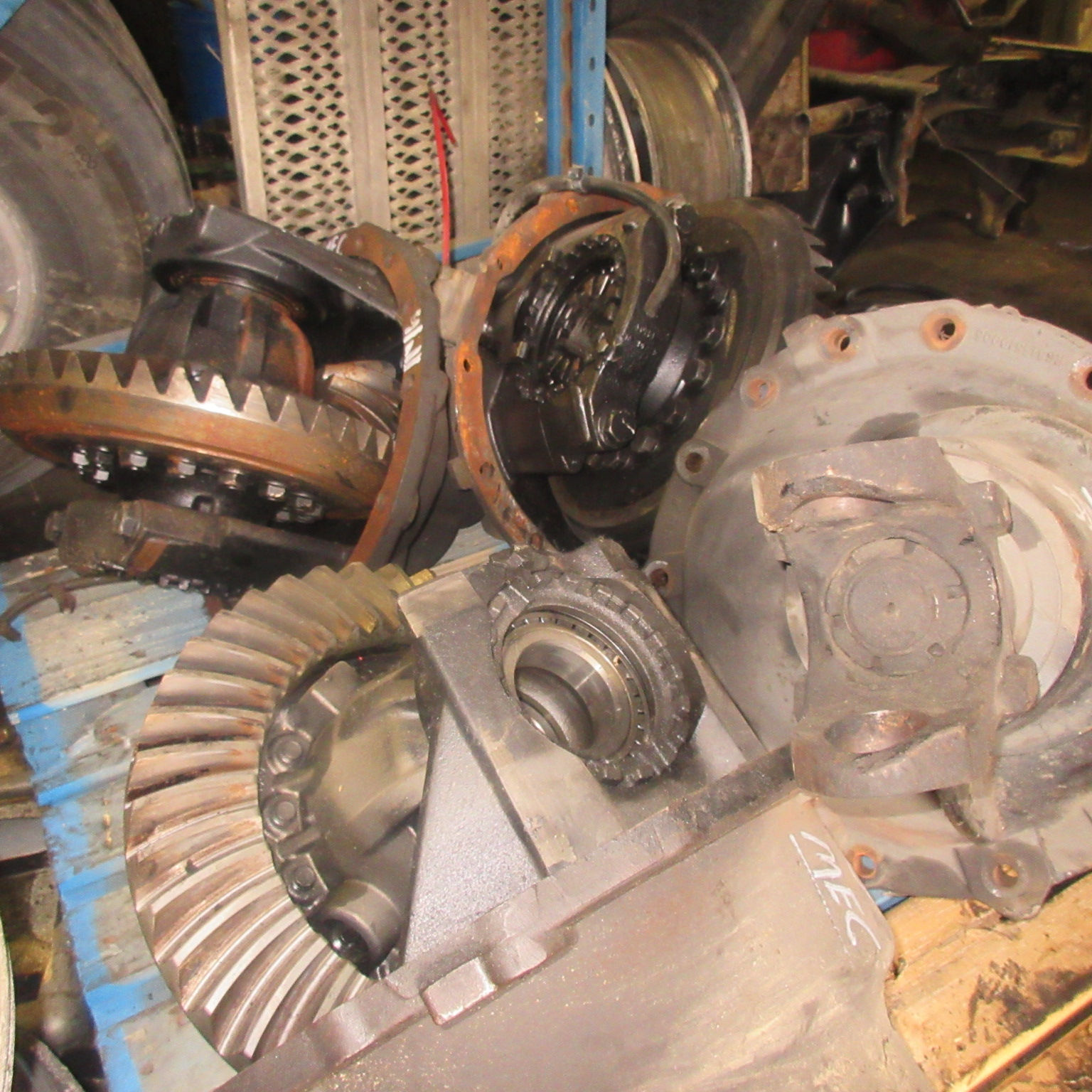 40,000 lbs Mercedes Differentials