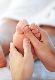 フットマッサージ療法