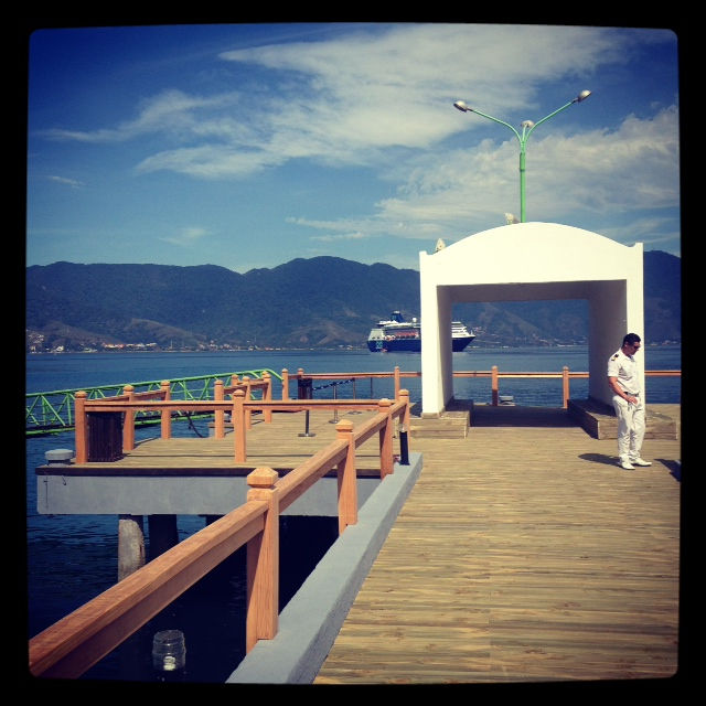 pier da vila ilhabela