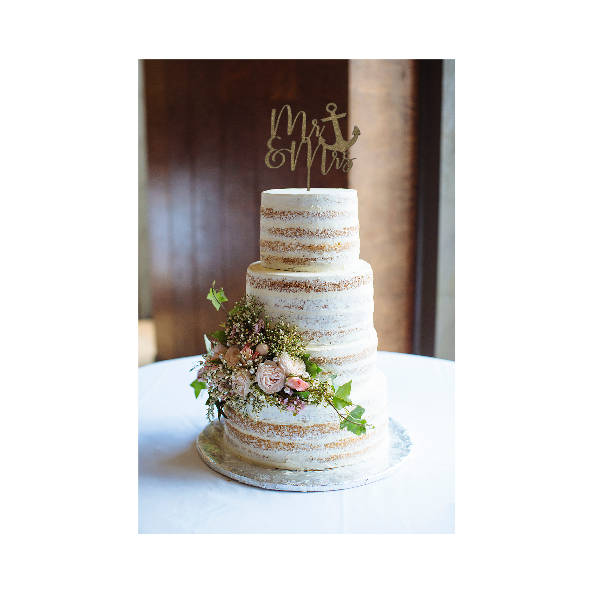 Mr & Mrs with Anchor Cake topper